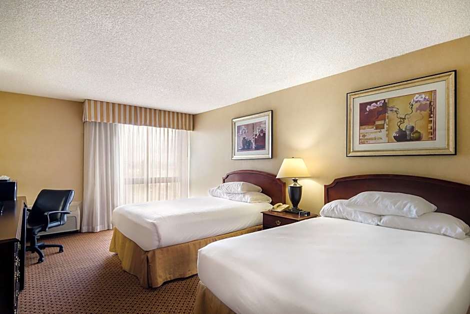 Red Lion Hotel & Conference Center Cheyenne
