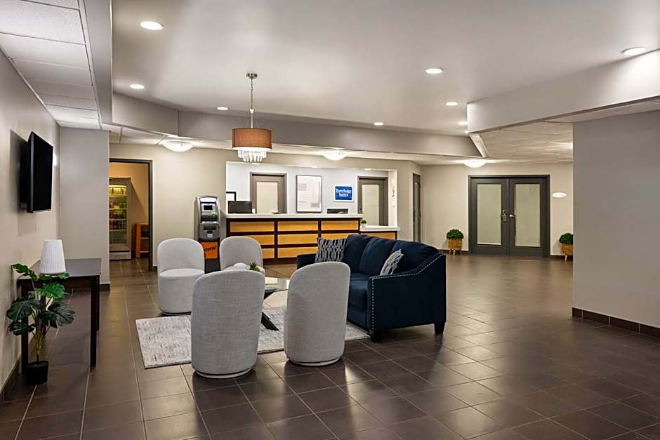 Travelodge Suites by Wyndham Estevan