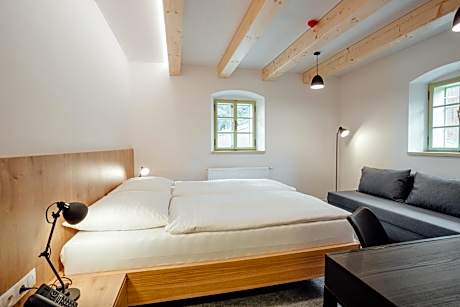 Business Double Room with Gym Access