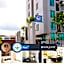RQ Bangkok Sukhumvit 107 by Collection O