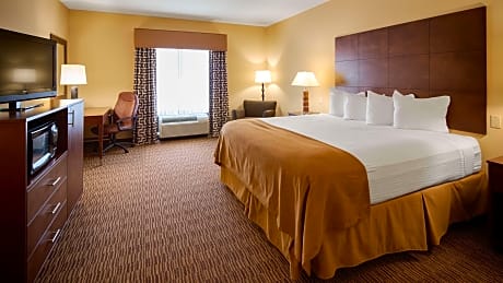 1 King Bed, Mobility Accessible, Walk In Shower, Non-Smoking, Full Breakfast