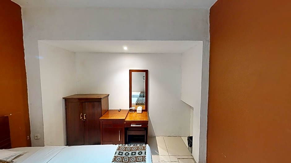 Fora Guesthouse Taman Lingkar