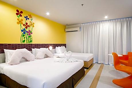 Deluxe Triple Room