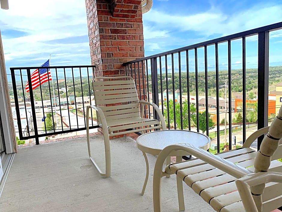 AmericInn by Wyndham Branson & Conference Center