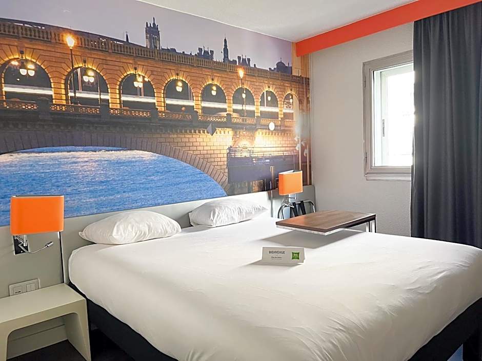 Ibis Styles Paris Tolbiac Bibliotheque