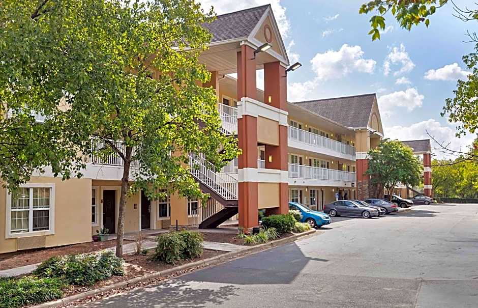 Extended Stay America Select Suites - Durham - University