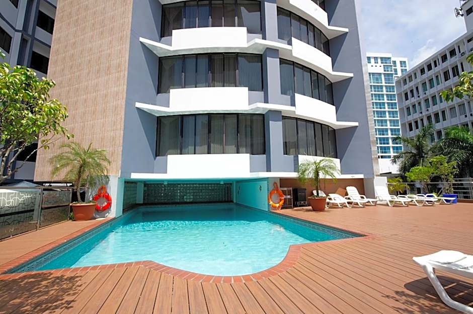 Torres de Alba Hotel & Suites