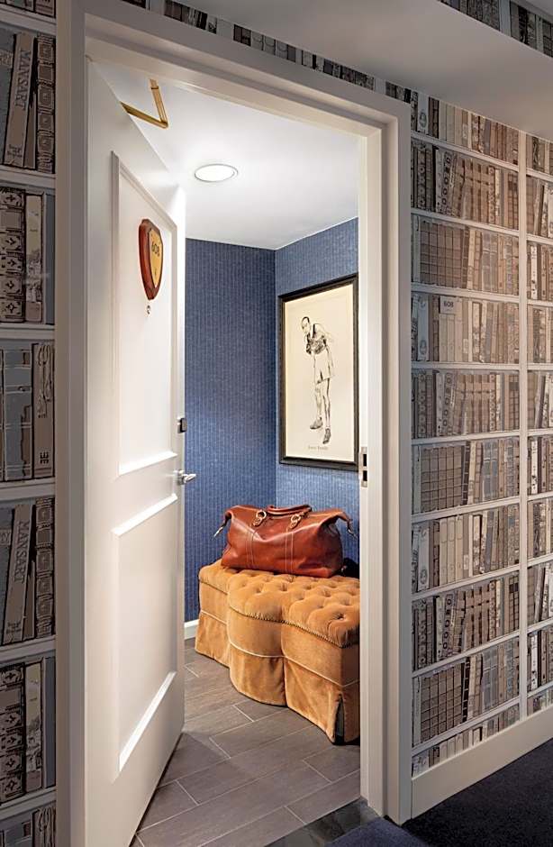 Graduate By Hilton State College