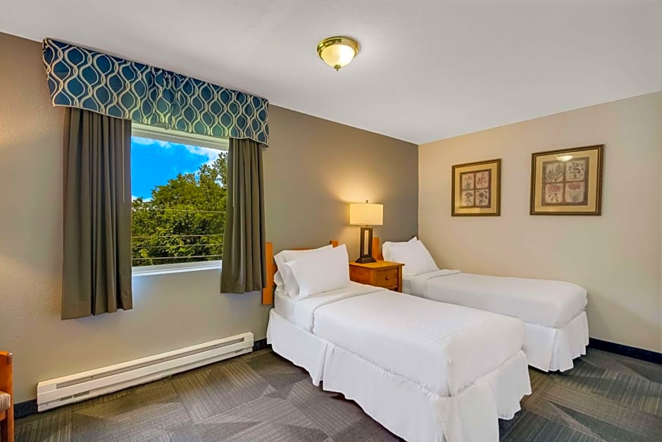 SureStay Plus Hotel by Best Western Berkeley Springs