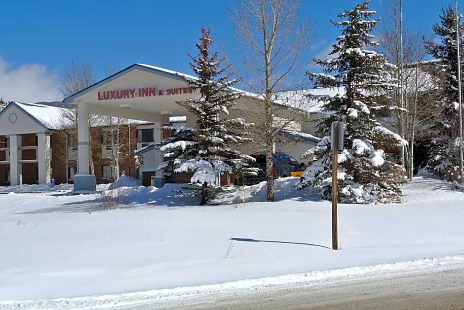 Luxury Inn & Suites