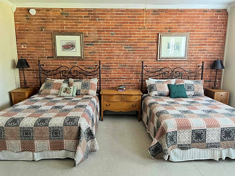 Eagles Nest Inn