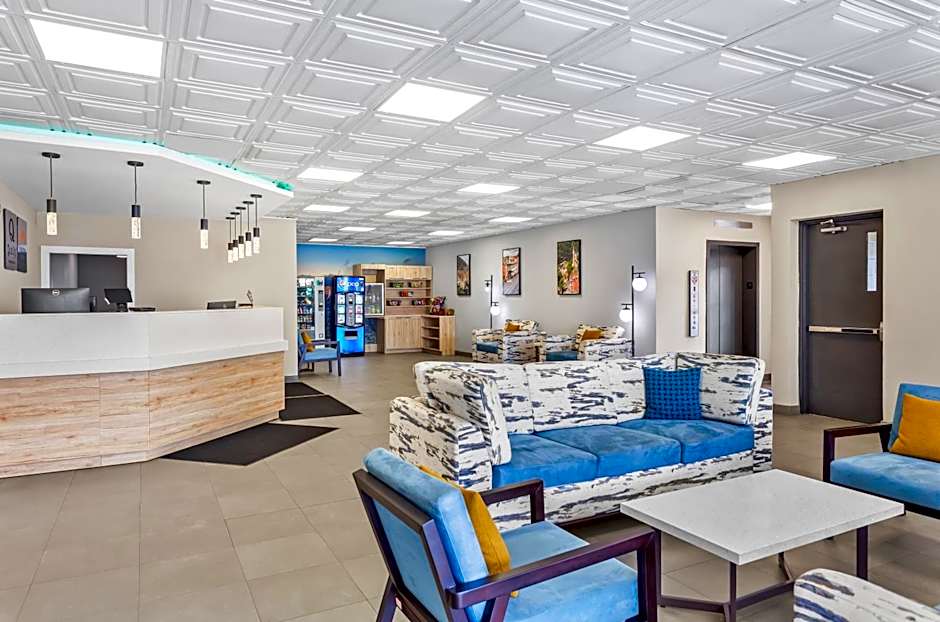 Quality Inn & Suites Charleston - Civic Center