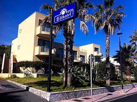 Standard Double or Twin Room with Beach Access