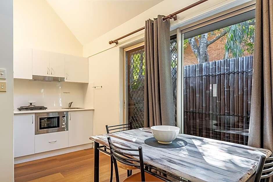 Byron Central Apartments