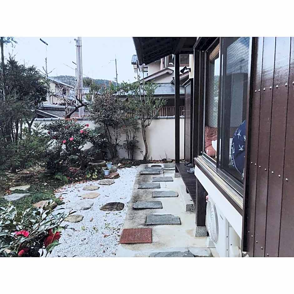 Kinkaku
