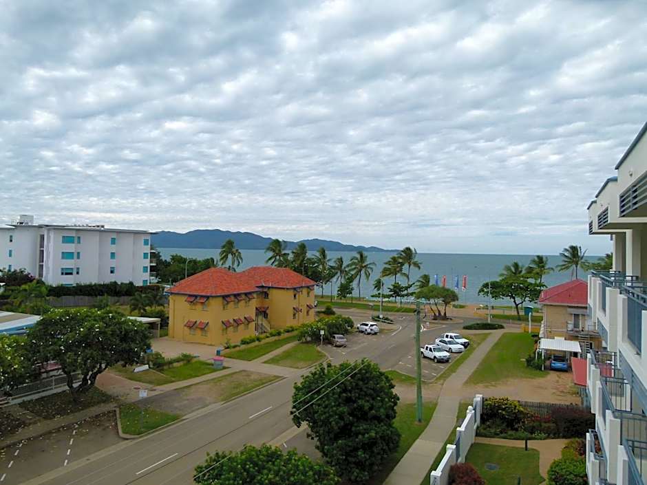 Madison Ocean Breeze Apartments