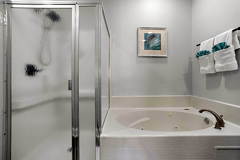 Luxury Condo in Gulfport