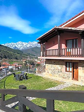 Apartamentos La Montaña