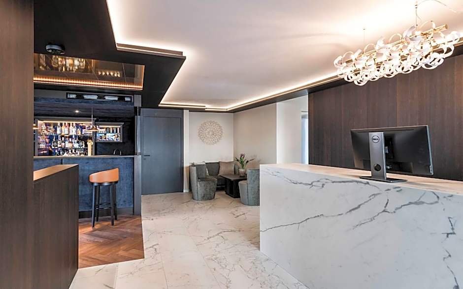 Prunner Luxury Suites - Adults Only