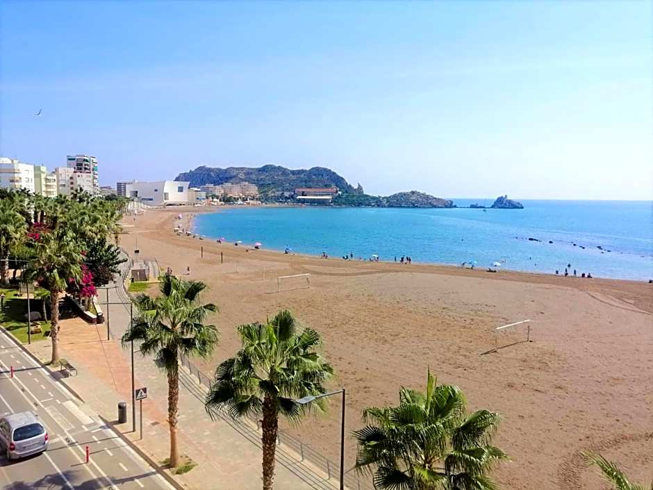 Albergue Club Náutico de Águilas