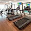Holiday Inn Express & Suites East Peoria - Riverfront By IHG