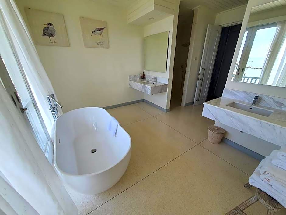 Adiwana Jelita Sejuba Natuna