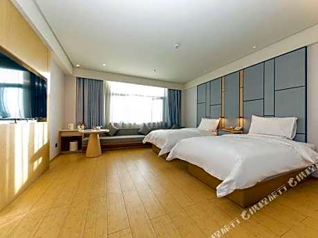 Ji Hotel (Shigatse Zhabu Lubu Temple)