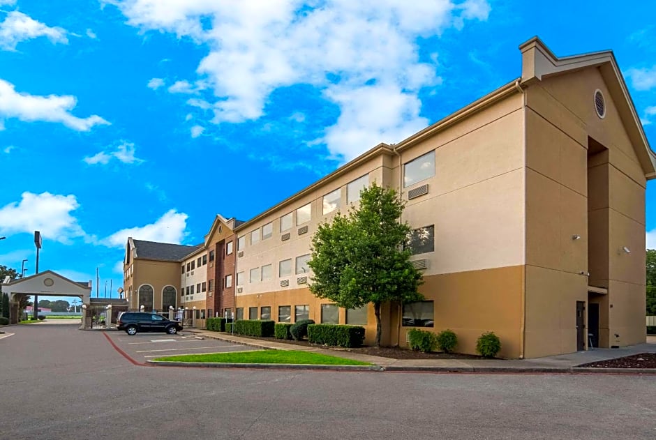 Quality Inn & Suites Waco