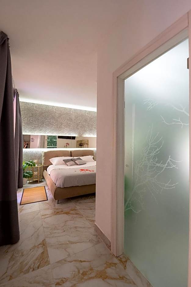 ETNEA 208 LUXURY JACUZZI SUITE Catania