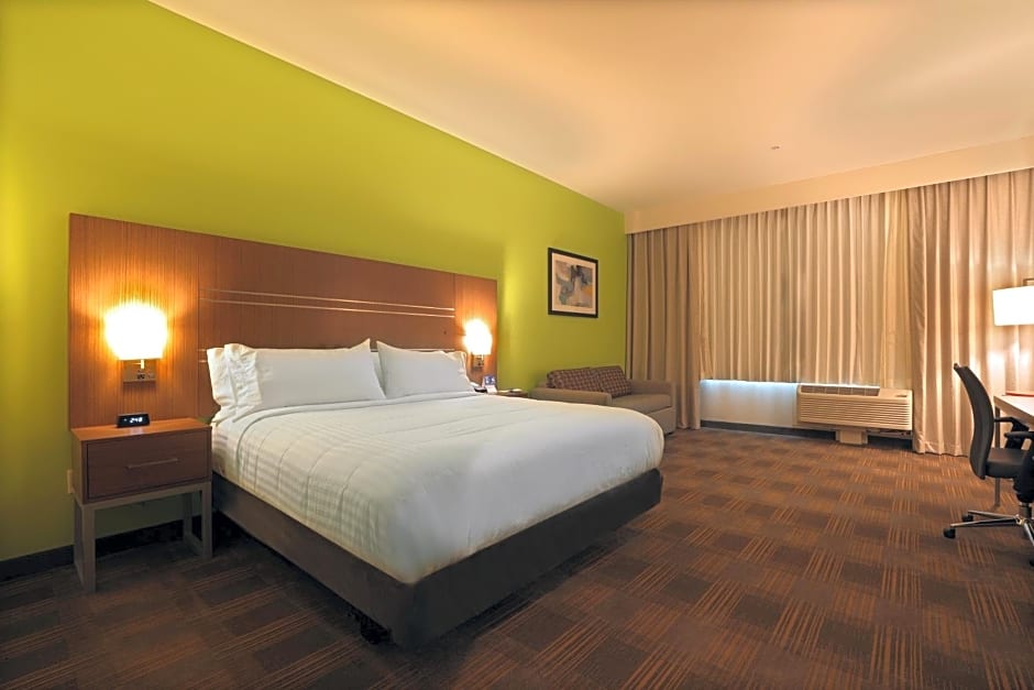 Holiday Inn Express & Suites Dripping Springs - Austin Area By IHG