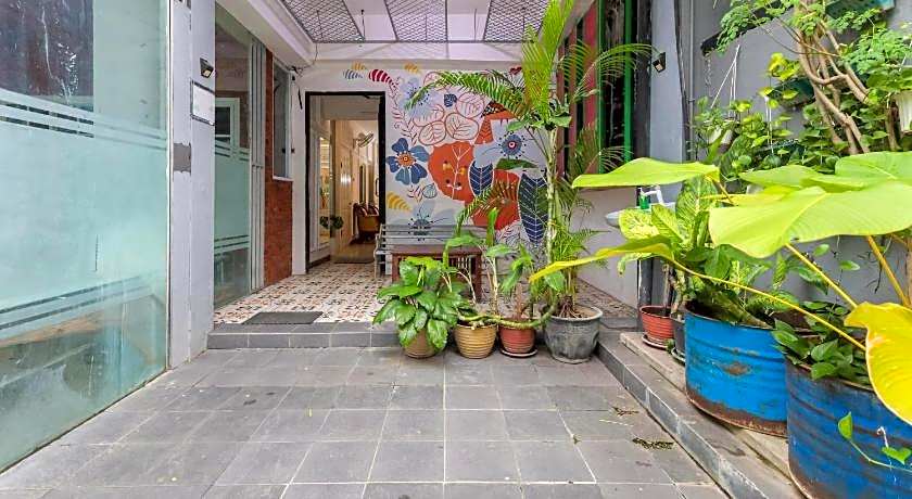 Urbanview Hotel Syariah Near Gelora Delta Sidoarjo