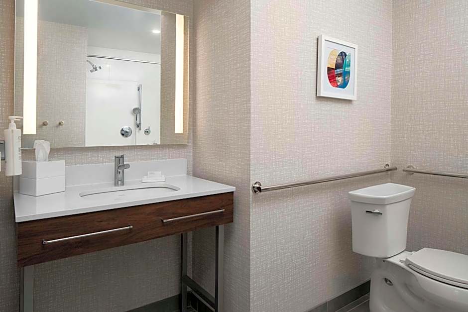 Hampton Inn By Hilton Chicopee/Springfield Ma