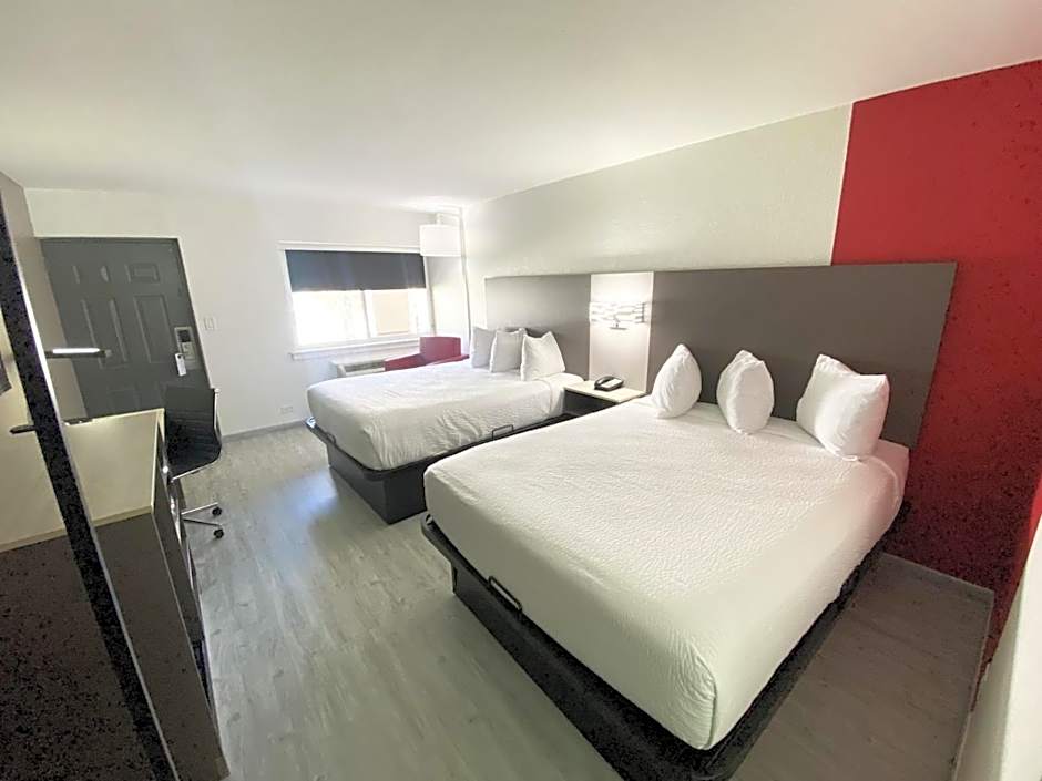 Ramada by Wyndham Tuscaloosa