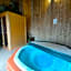 Castle Court Motel