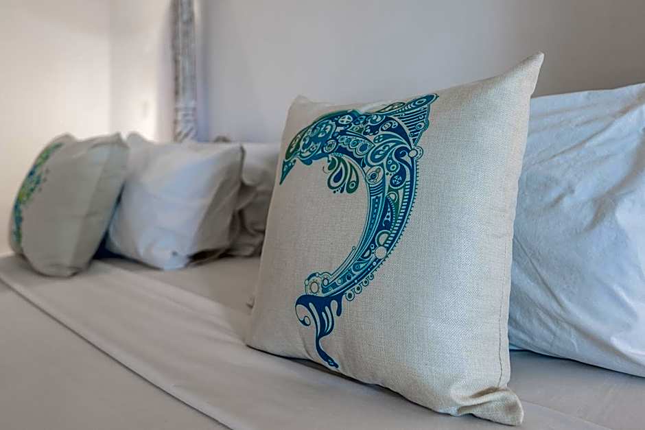 Chale Island Resort
