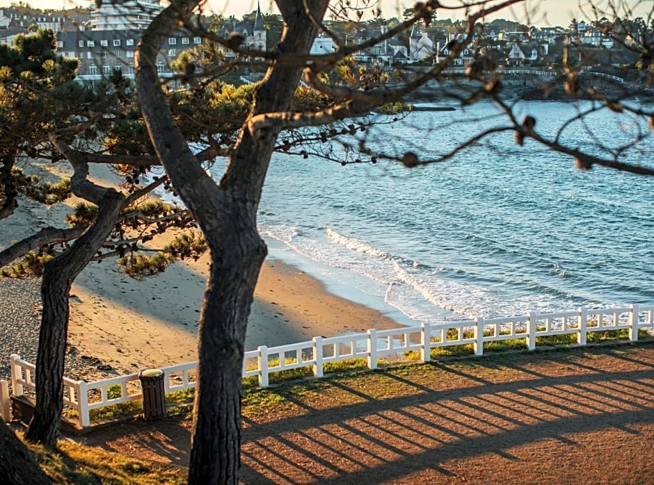 Les gites de Kerégal - la cabane de Charlotte