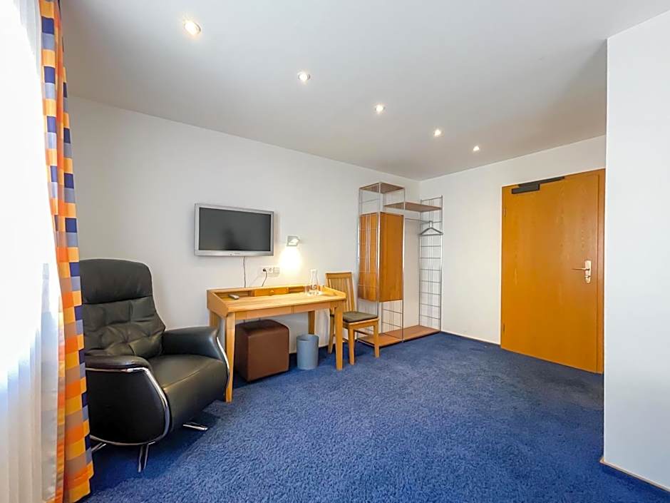 Ott's Hotel Weinwirtschaft & Biergarten Weil am Rhein/Basel