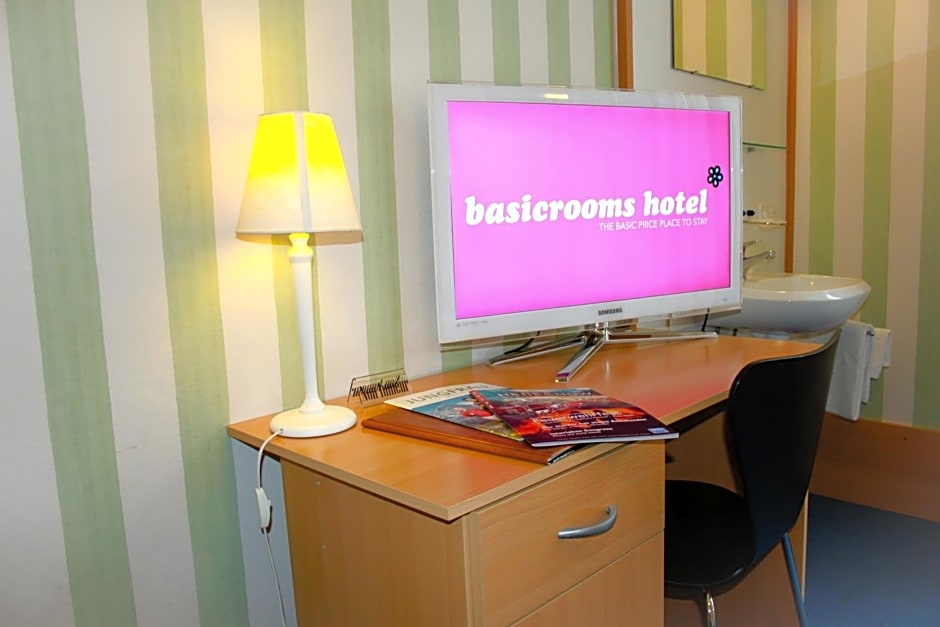 BasicRooms Hotel