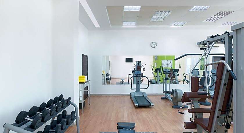 Al Hail Waves Hotel Managed By Centara