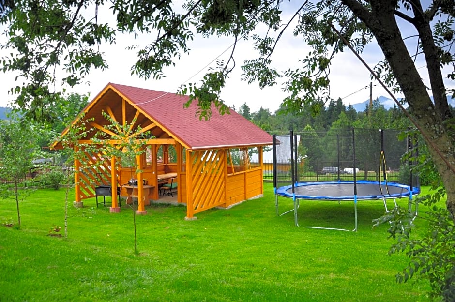 Pokoje gościnne u Komperdow pod wyciągiem narciarskim Kaniowka