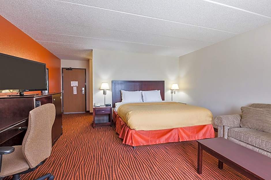 AmericInn by Wyndham Muscatine