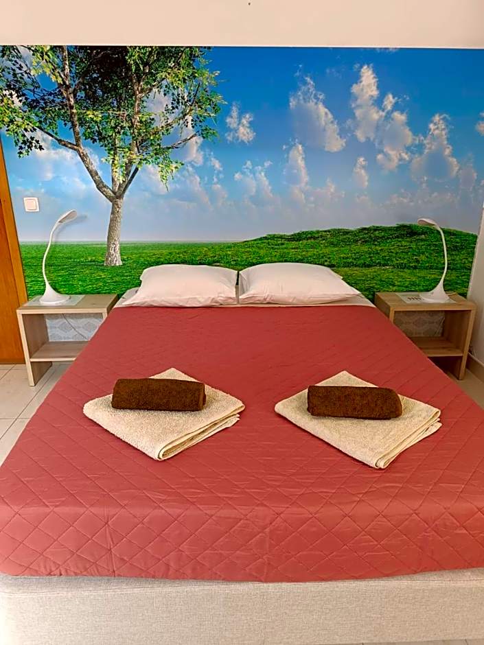 AZORES HOLIDAYS HOUSE -B&B - Suites - Self Check-in KEYBOARD