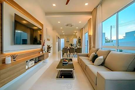 3 BDR Grand Pool Villa with Rooftop
