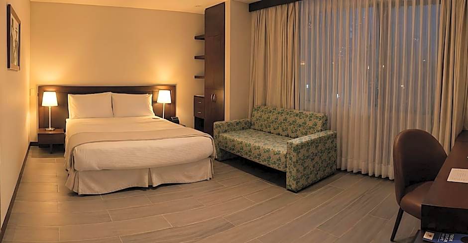 Blue Suites Hotel
