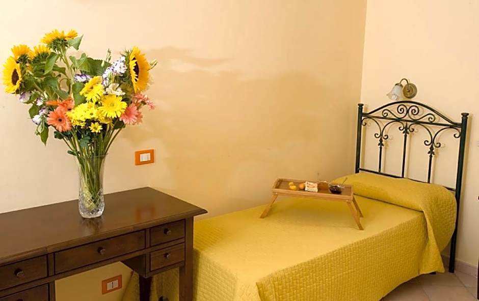 Hotel Columbia