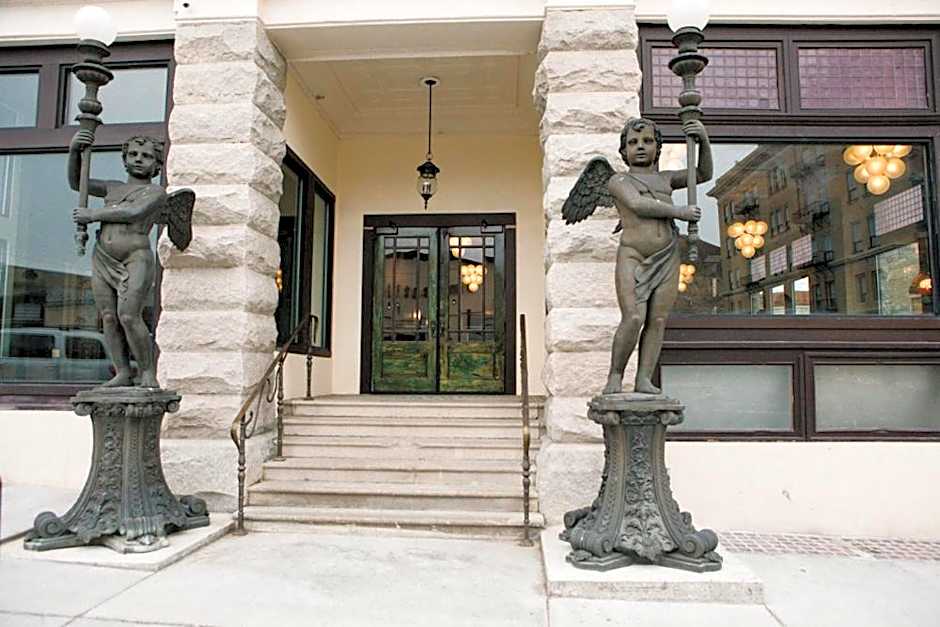 Belvada Hotel