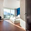 HOODY ACTIVE & HAPPINESS HOTEL