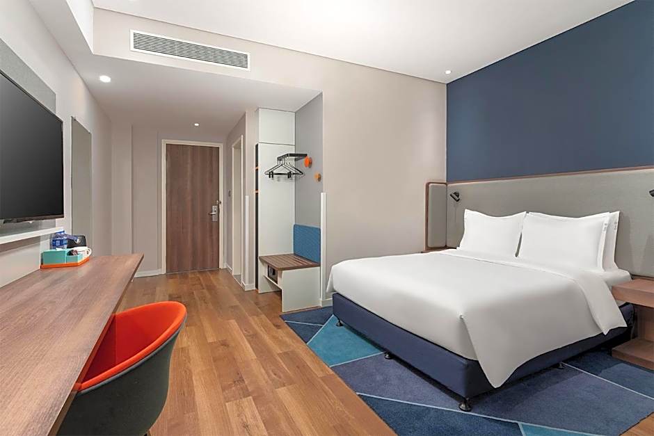 Holiday Inn Express Yinchuan Downtown, an IHG hotel