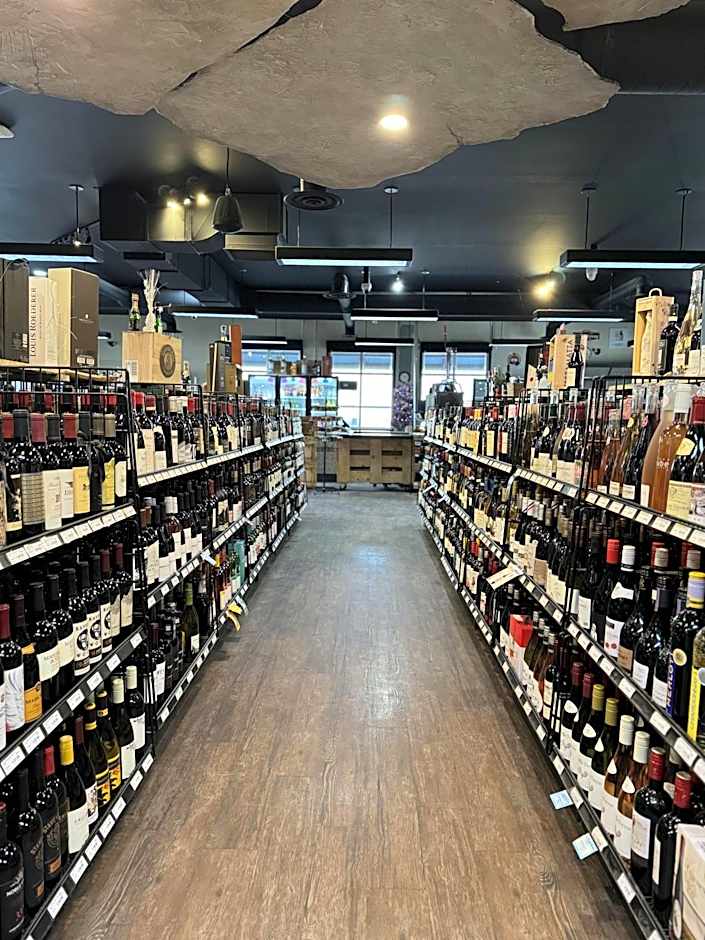 Divya Sutra Plaza and Conference Centre, Vernon