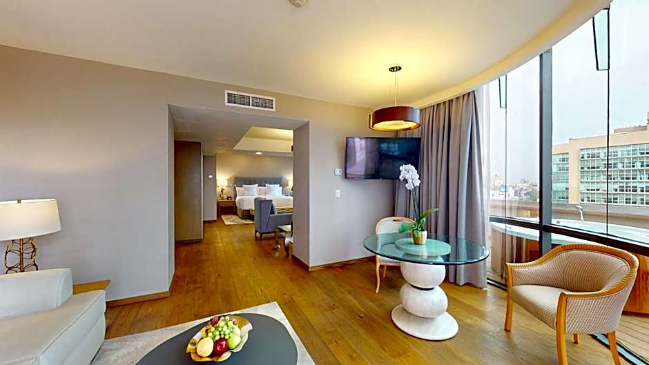 Marquis Reforma Hotel & Spa